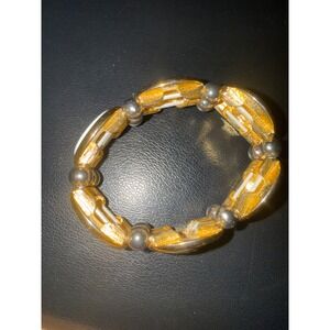 Vintage Liz Claiborne Gold Tone Enamel Crest Stretch Bracelet Blu White Nautical